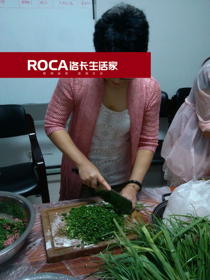 南京洛卡地暖 鎮(zhèn)江地暖采暖 暖氣片采暖