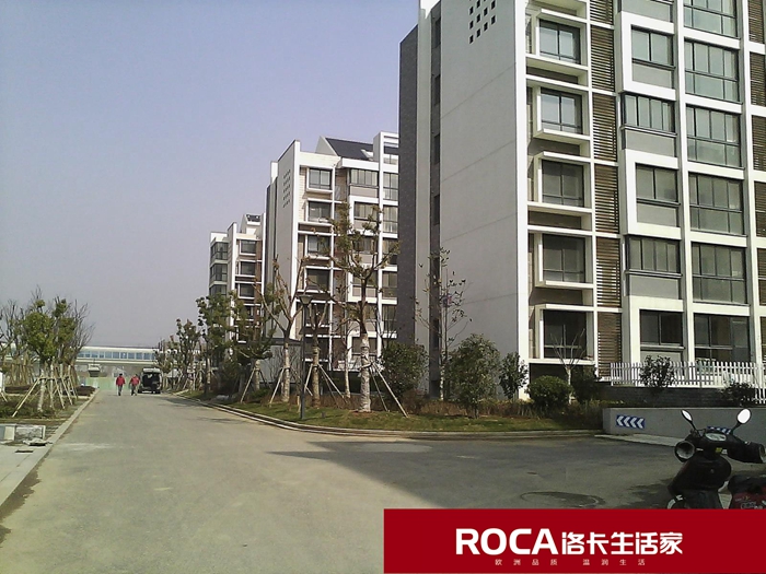 南京洛卡地暖 鎮(zhèn)江地暖采暖 暖氣片采暖