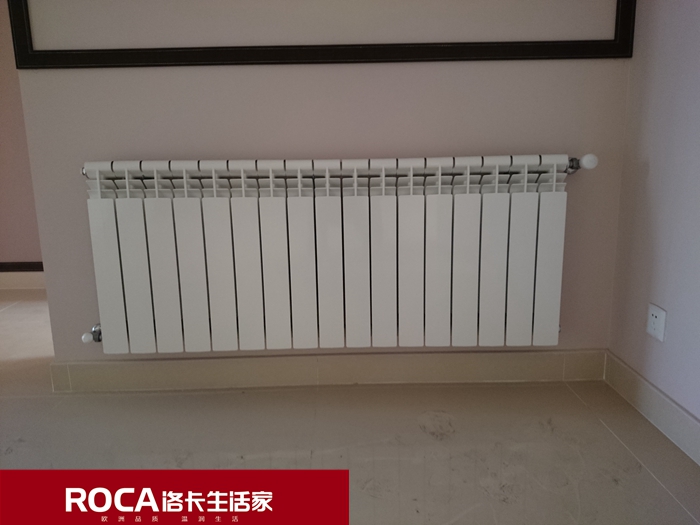 \ϾM(jn)ůƬڒt bůƬ  ˮ