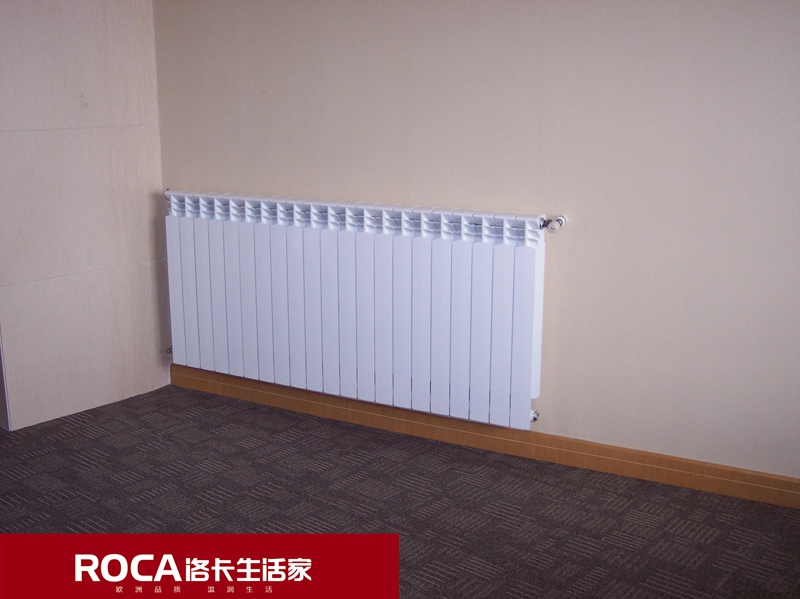 \ϾM(jn)ůƬڒt bůƬ  ˮ