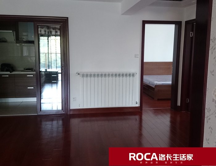 \ϾM(jn)ůƬڒt bůƬ  ˮ