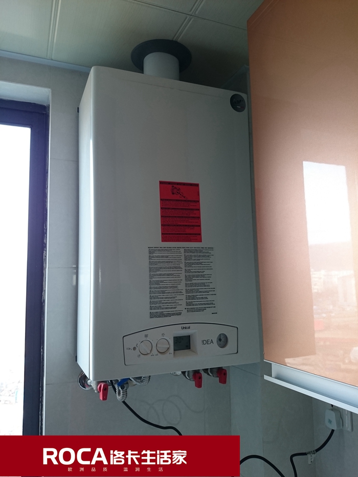 \ϾM(jn)ůƬڒt bůƬ  ˮ