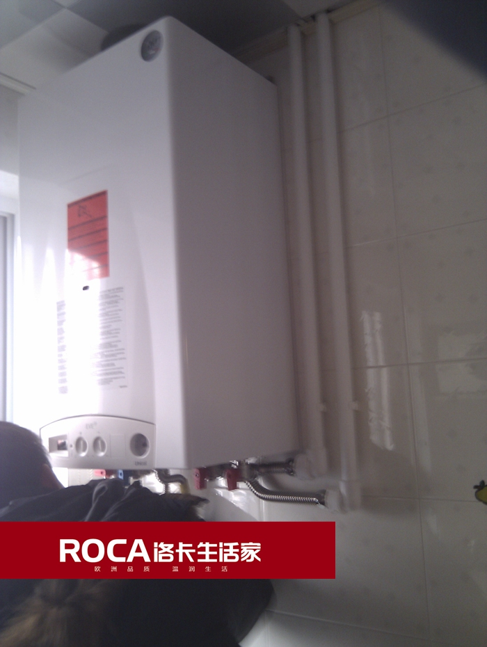 \ϾM(jn)ůƬڒt bůƬ  ˮ