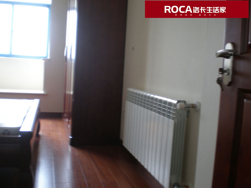 \ϾM(jn)ůƬڒt bůƬ  ˮ