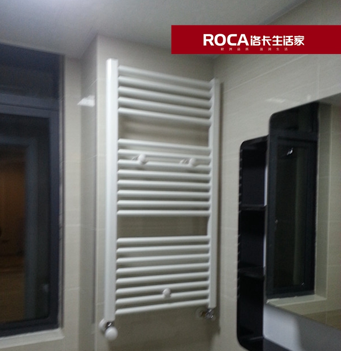 \ϾM(jn)ůƬڒt bůƬ  ˮ