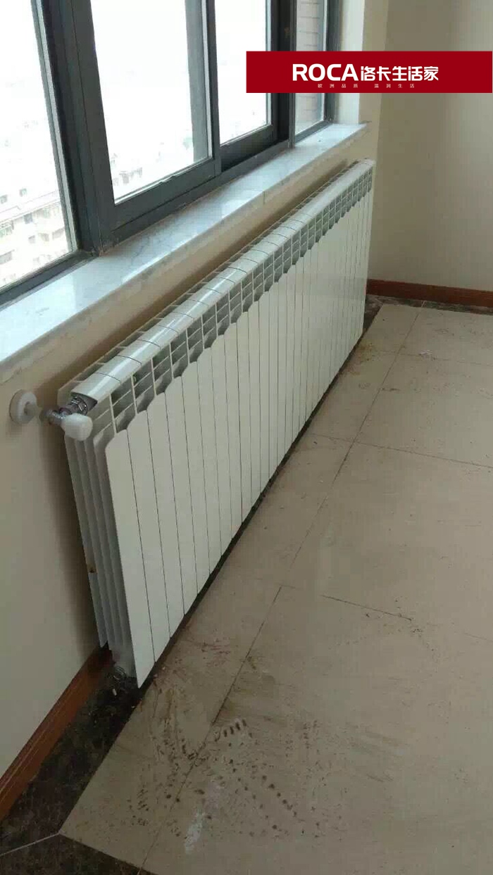 \ϾM(jn)ůƬڒt bůƬ  ˮ