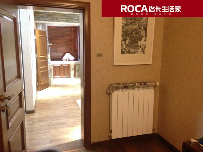 \ϾM(jn)ůƬڒt bůƬ  ˮ