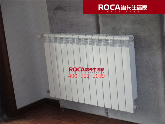 \ϾM(jn)ůƬڒt bůƬ  ˮ