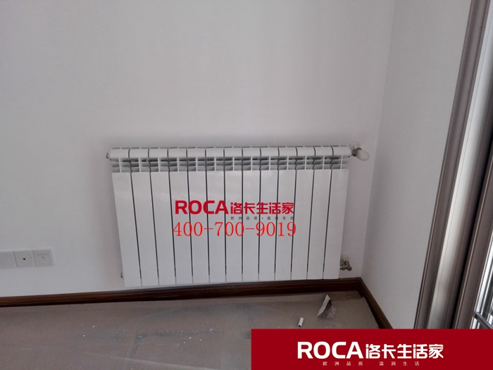 \ϾM(jn)ůƬڒt bůƬ  ˮ