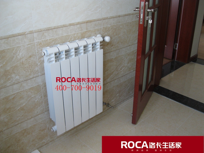 \ϾM(jn)ůƬڒt bůƬ  ˮ