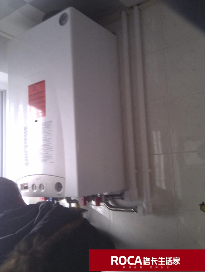 \ϾM(jn)ůƬڒt bůƬ  ˮ