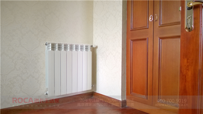 典雅居暖氣案例,暖氣片,暗裝暖氣片,壁掛爐,南京暖氣,洛卡暖氣